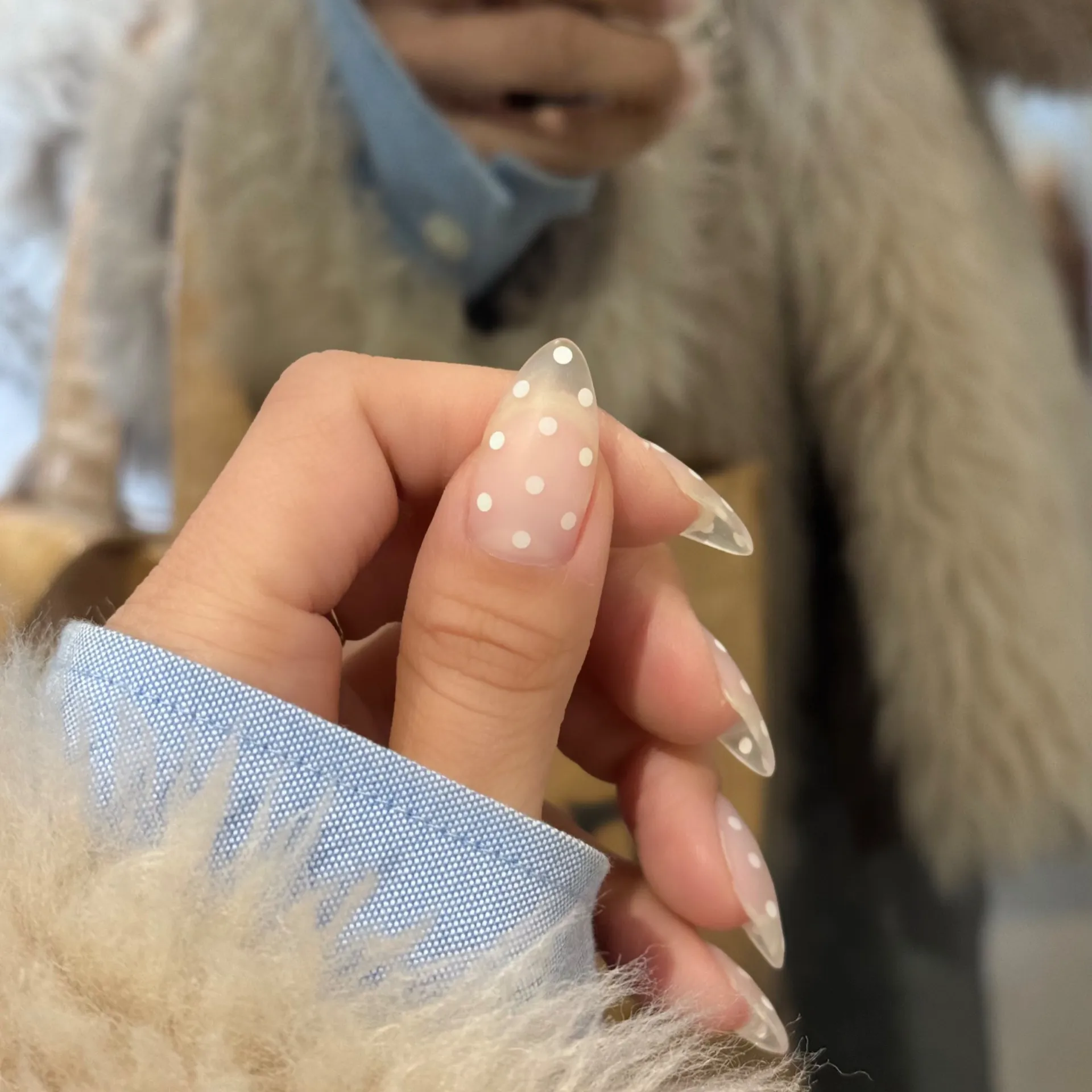 クリア × ドットネイル